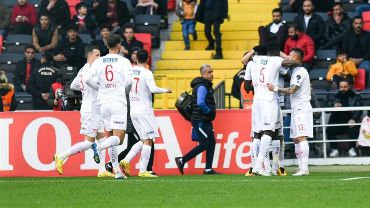 Demir Grup Sivasspor, Gaziantep FK deplasmanından galibiyetle döndü