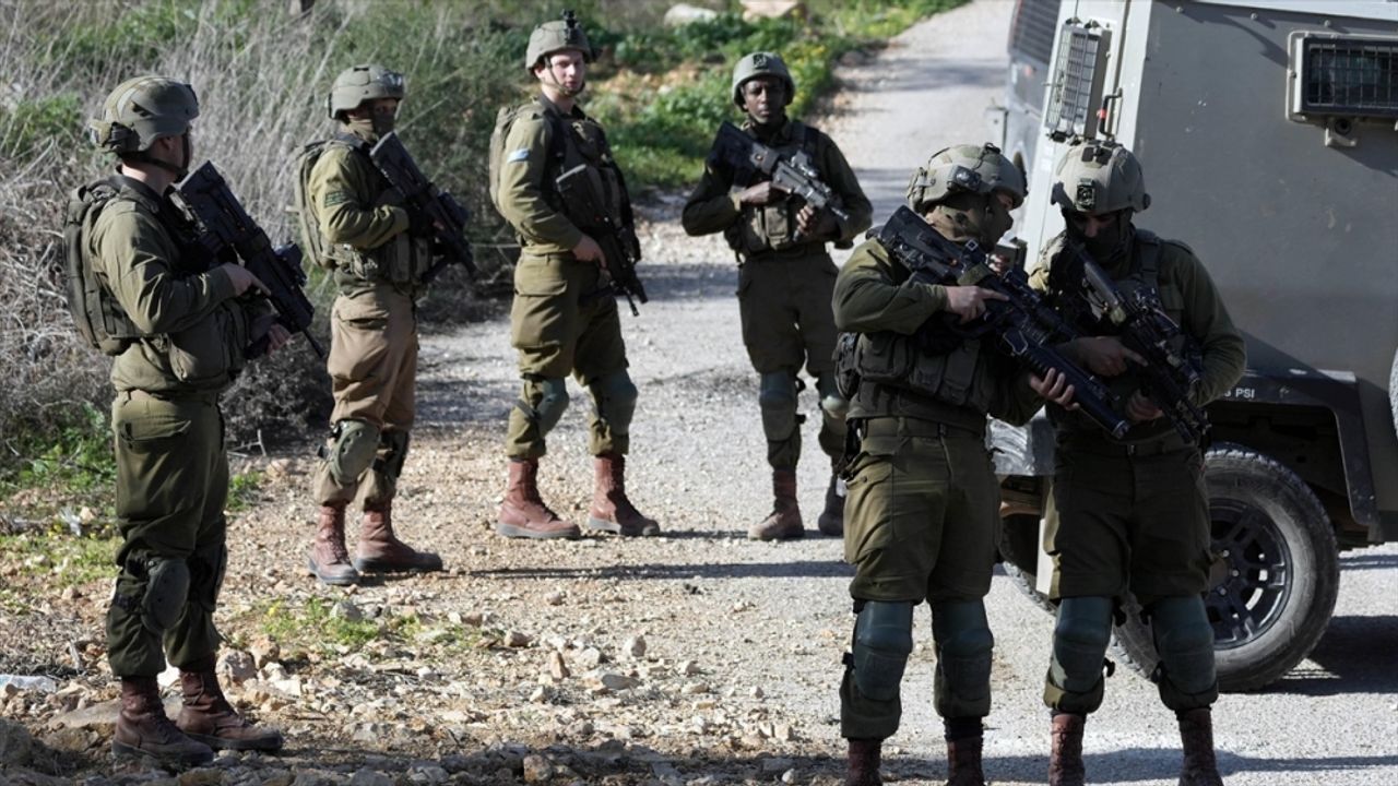 İsrail güçleri Doğu Kudüs'te 17 yaşında bir Filistinliyi öldürdü