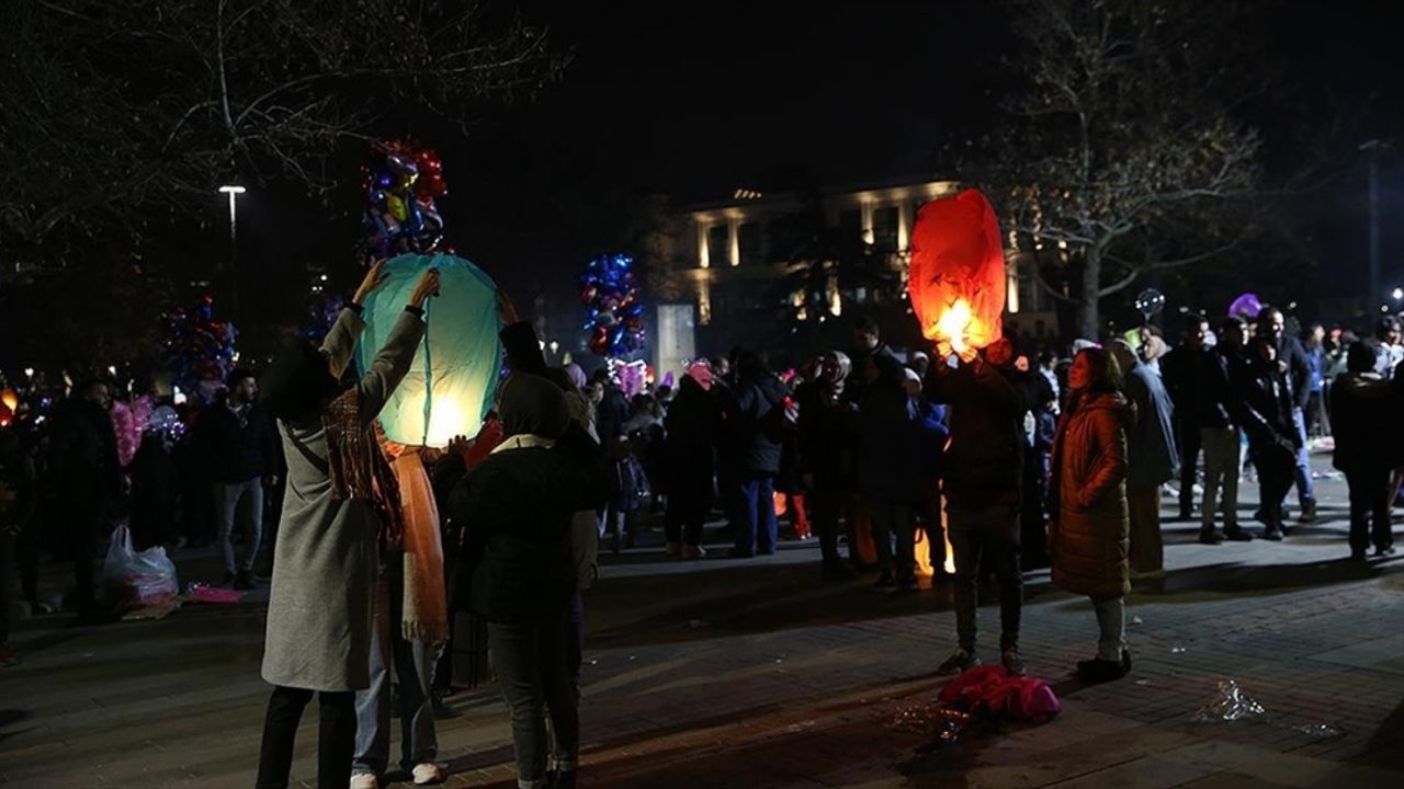 Konya'da "Şivlilik" geleneği kapsamında fener alayı düzenlendi