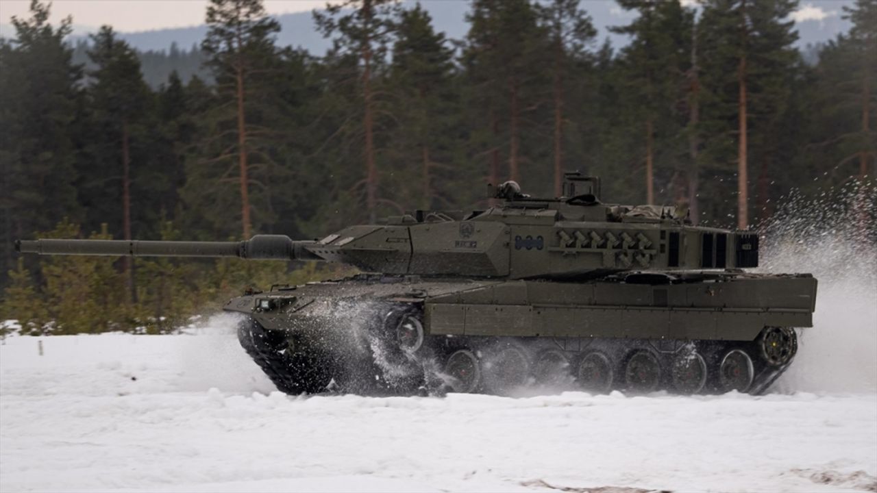 NATO, Almanya'nın Ukrayna'ya tank verme kararını memnuniyetle karşıladı