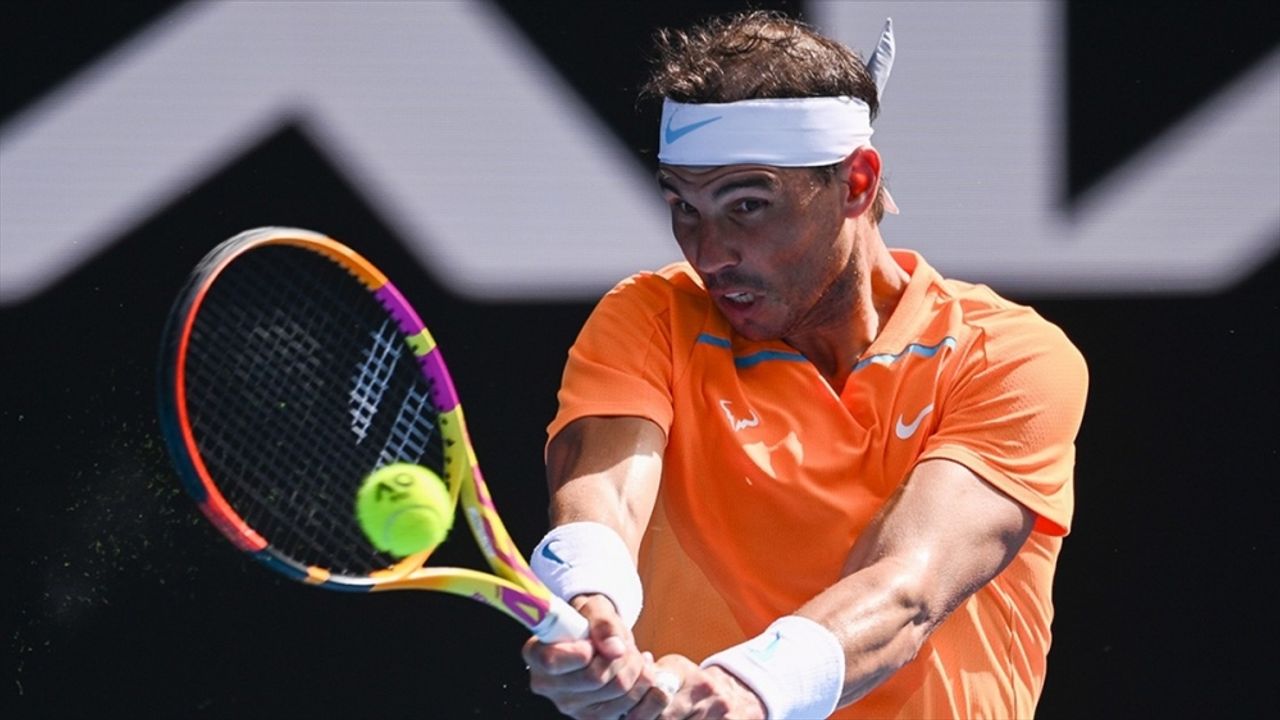 Son şampiyon Rafael Nadal, Avustralya Açık'a erken veda etti