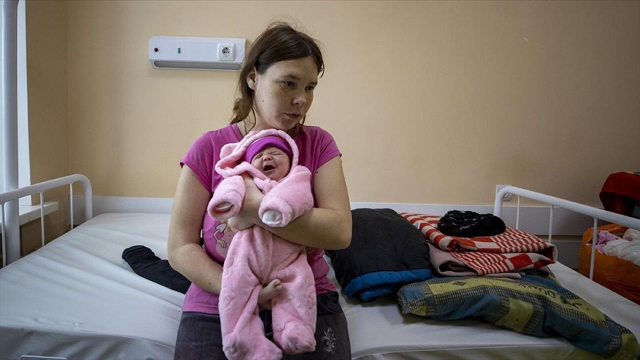 Ukraynalı Gaidaçenko, yoğun bombardıman altında geçirdiği hamilelik sürecini anlattı