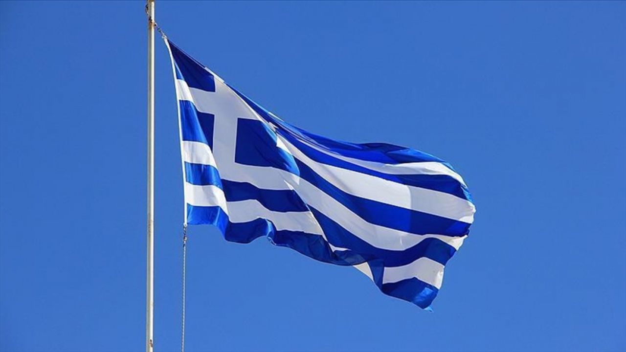 Yunanistan, terör örgütlerini meclis dışı bırakacak yasa hazırlığı içinde