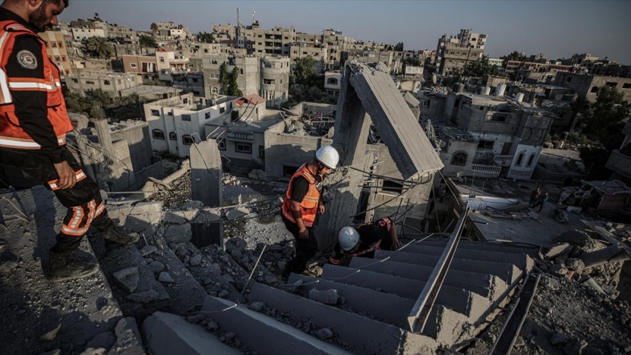 Gazze'de İsrail saldırılarında hasar gören 90 bin konutun yeniden imarı gerekiyor