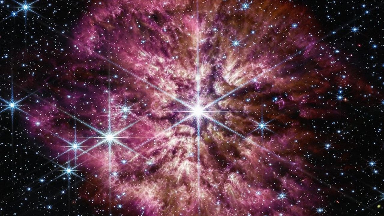 James Webb Uzay Teleskobu ölümün eşiğindeki bir yıldızın fotoğrafını çekti