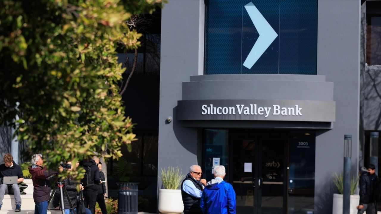 S&P: Silikon Vadisi Bankası'nın çöküşünün makro etkisi şimdilik sınırlı görünüyor
