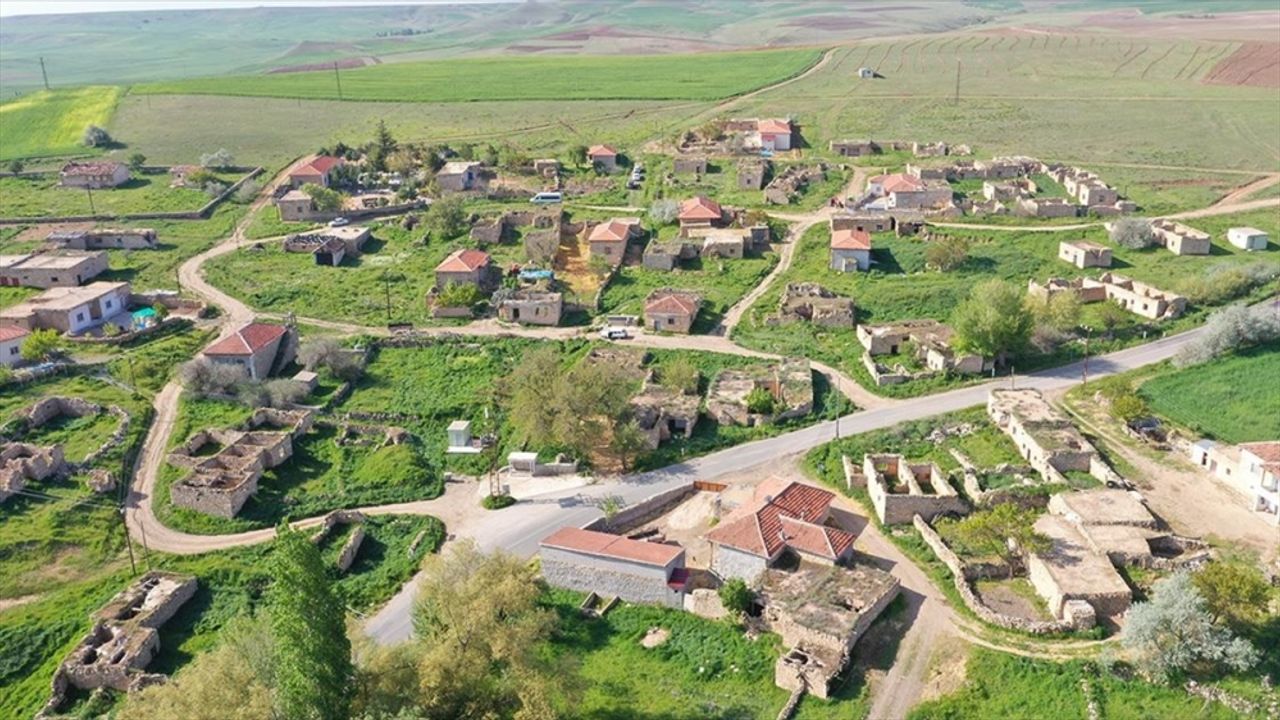 Nevşehir'de 10 nüfuslu köyde seçmen sandık başında