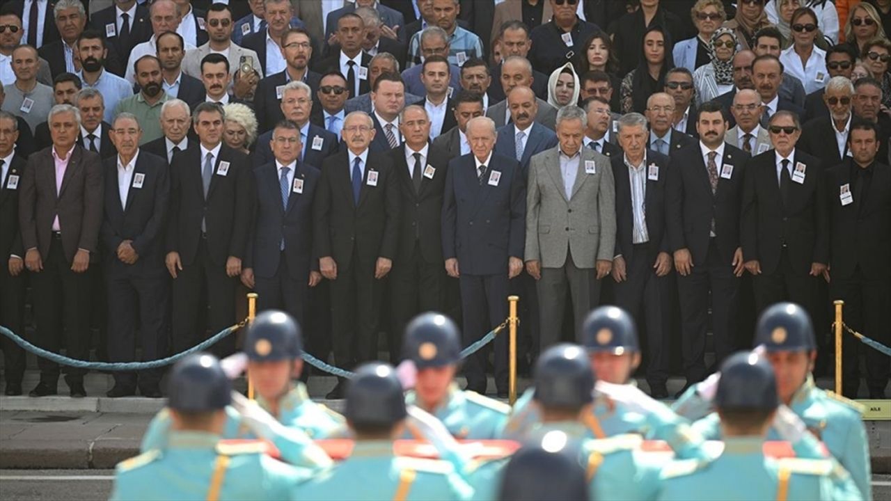 Eski bakanlardan Necmettin Cevheri için Meclis'te cenaze töreni düzenlendi