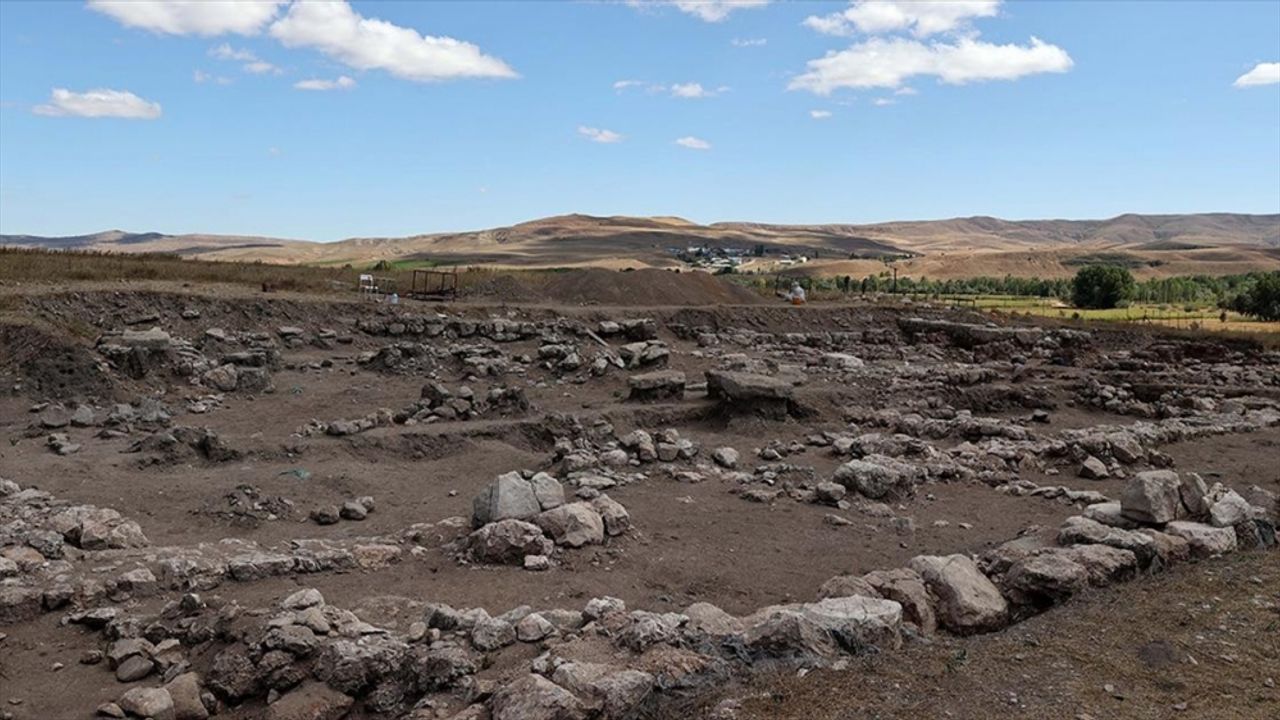 Hitit şehri Kayalıpınar'da Kral 3. Hattuşili'nin mühür baskısı bulundu