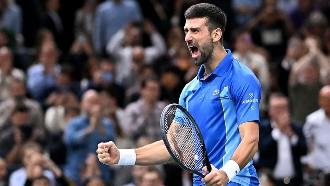ATP Finalleri'nde Alcaraz'ı yenen Djokovic, finale yükseldi