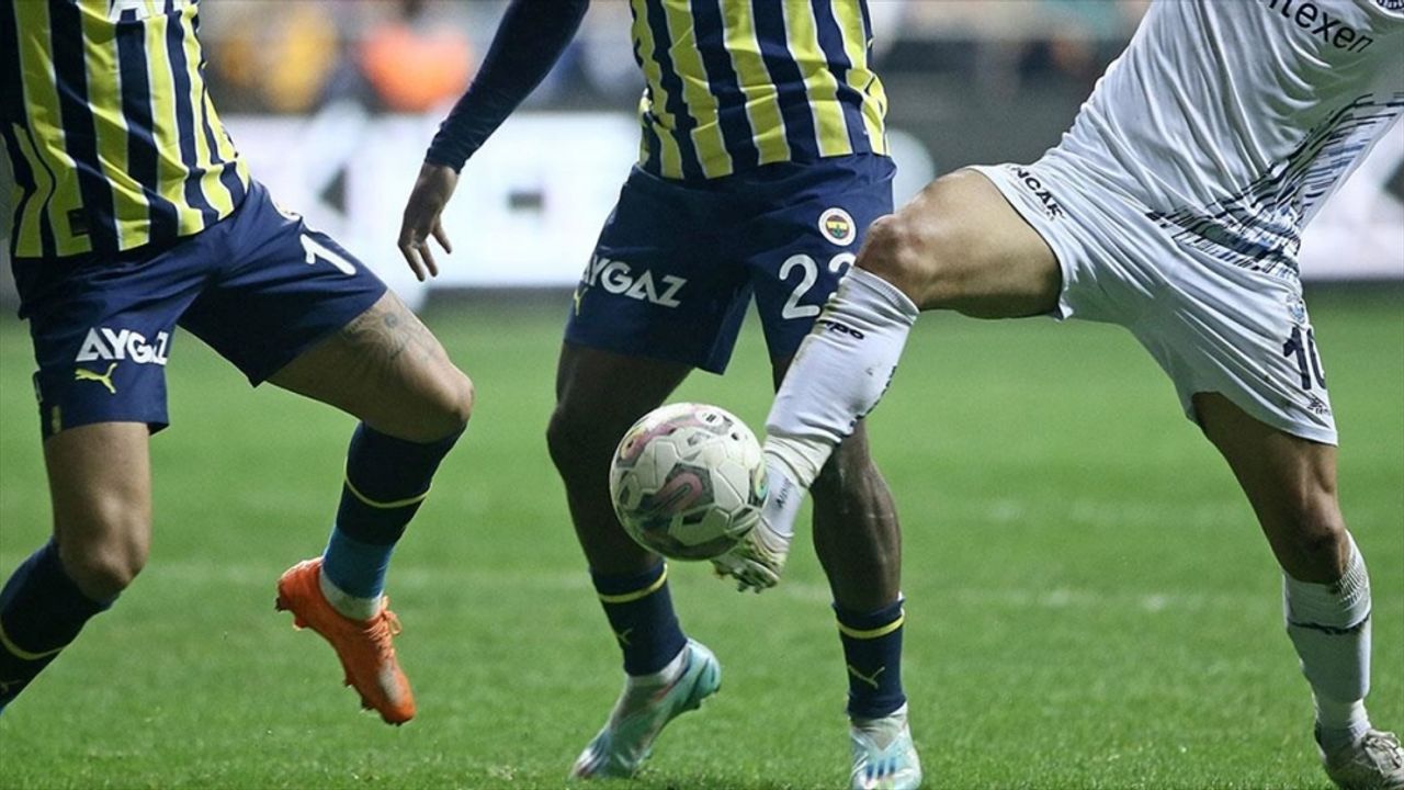 Fenerbahçe ile Adana Demirspor ligde 39. randevuda
