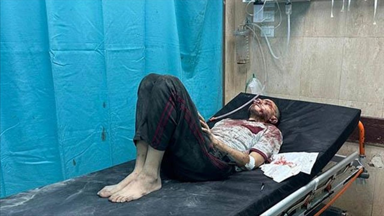 İsrail 20 yıldan fazla süredir farklı yöntemlerle hastaneleri vurarak savaş suçu işliyor