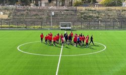 KKTC'nin Çetinkaya TSK futbol takımı ara bölgedeki tarihi sahasına 8 yıl sonra kavuştu