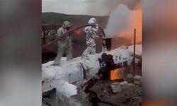 Karabağ'da benzin depolama alanında çıkan yangını Azerbaycanlı itfaiyeciler söndürdü